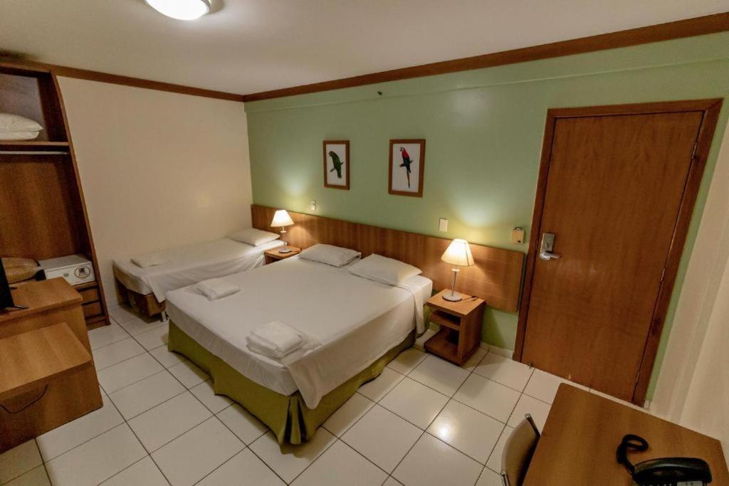 Golden Dolphin Grand Hotel - Suite Pool Калдас Новас Екстериор снимка