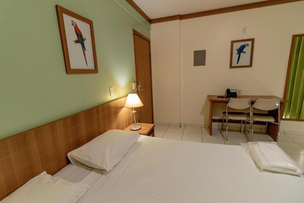 Golden Dolphin Grand Hotel - Suite Pool Калдас Новас Екстериор снимка