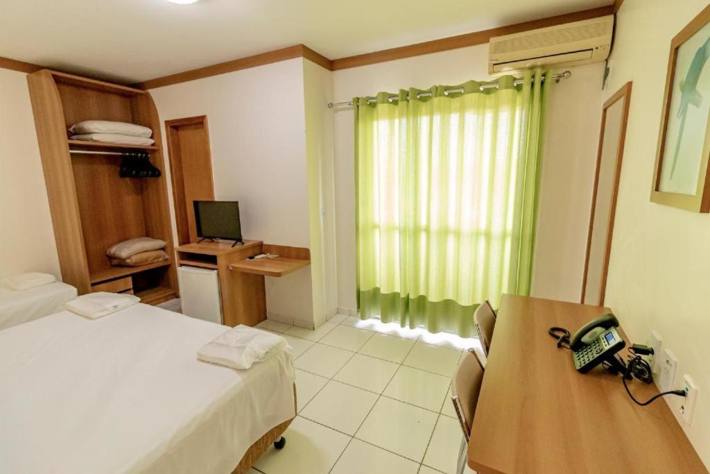 Golden Dolphin Grand Hotel - Suite Pool Калдас Новас Екстериор снимка